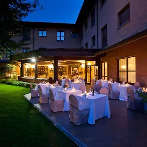 4* Отель Brianteo And Restaurant